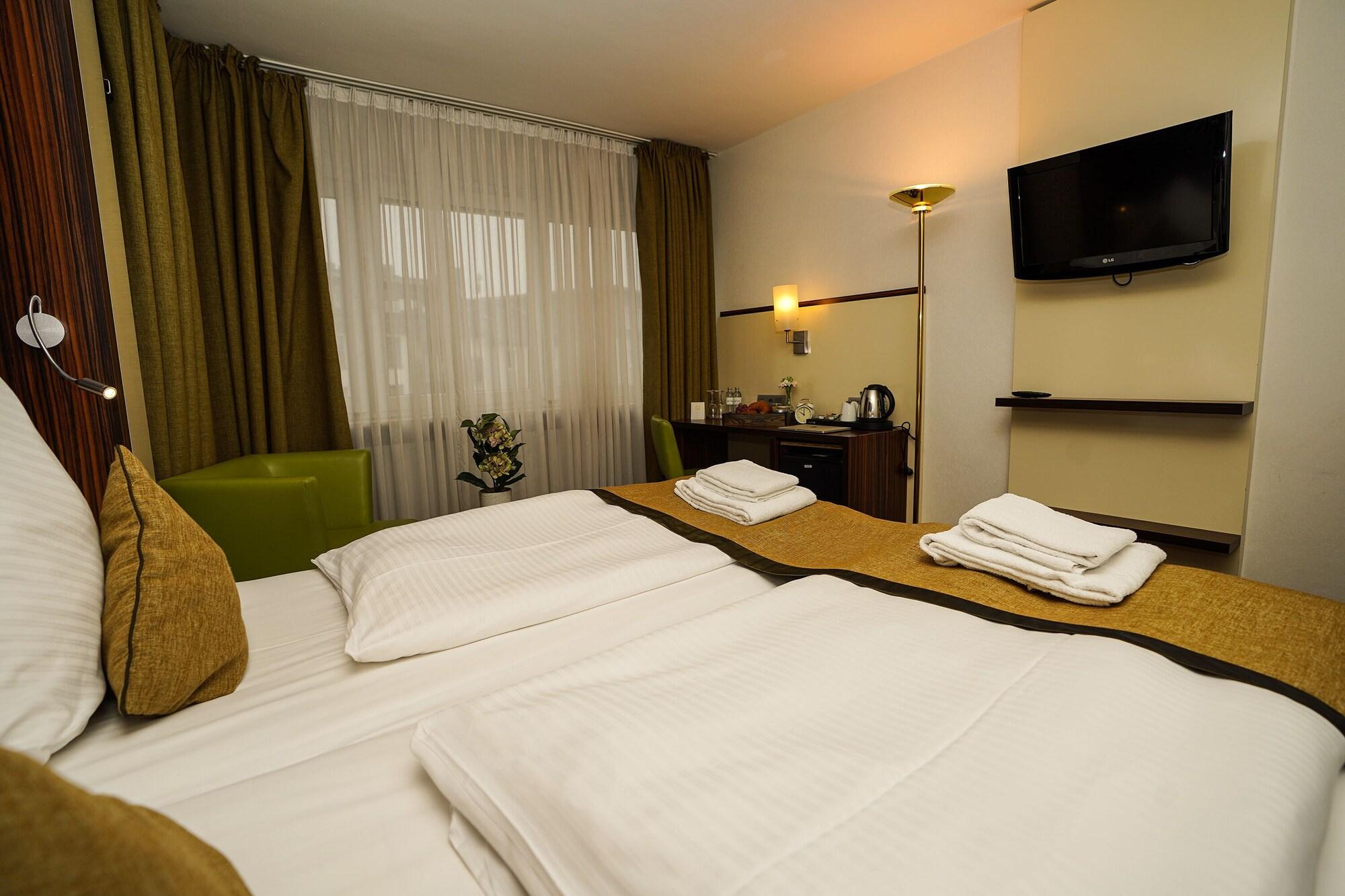 Hotel Scala Frankfurt City Centre Francfort-sur-le-Main Extérieur photo
